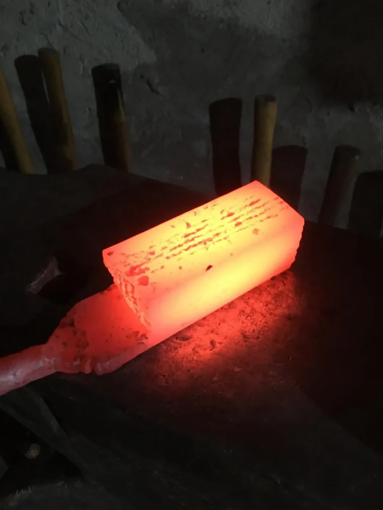 forgeron valais couteau forgé