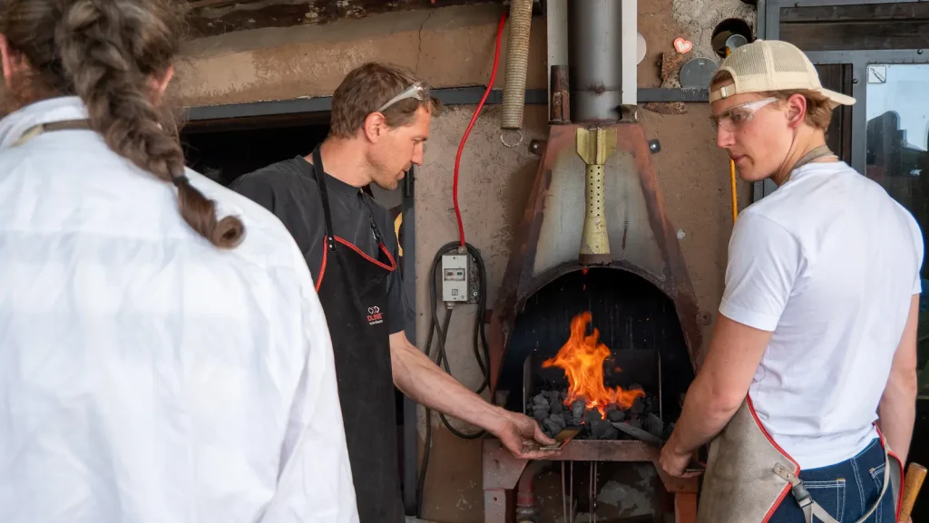 stage de forge créer son couteau