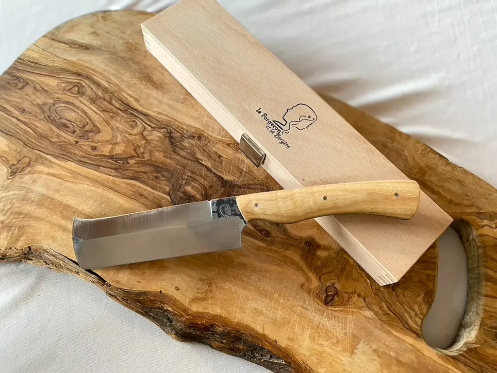couteau fer forgé valais